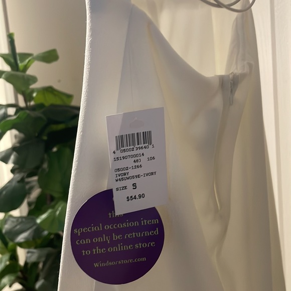 BNWT sz Small long white dress - Picture 6 of 6